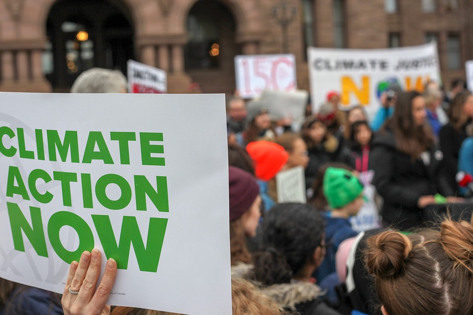 Climate: People Urge World Leaders to Take Action